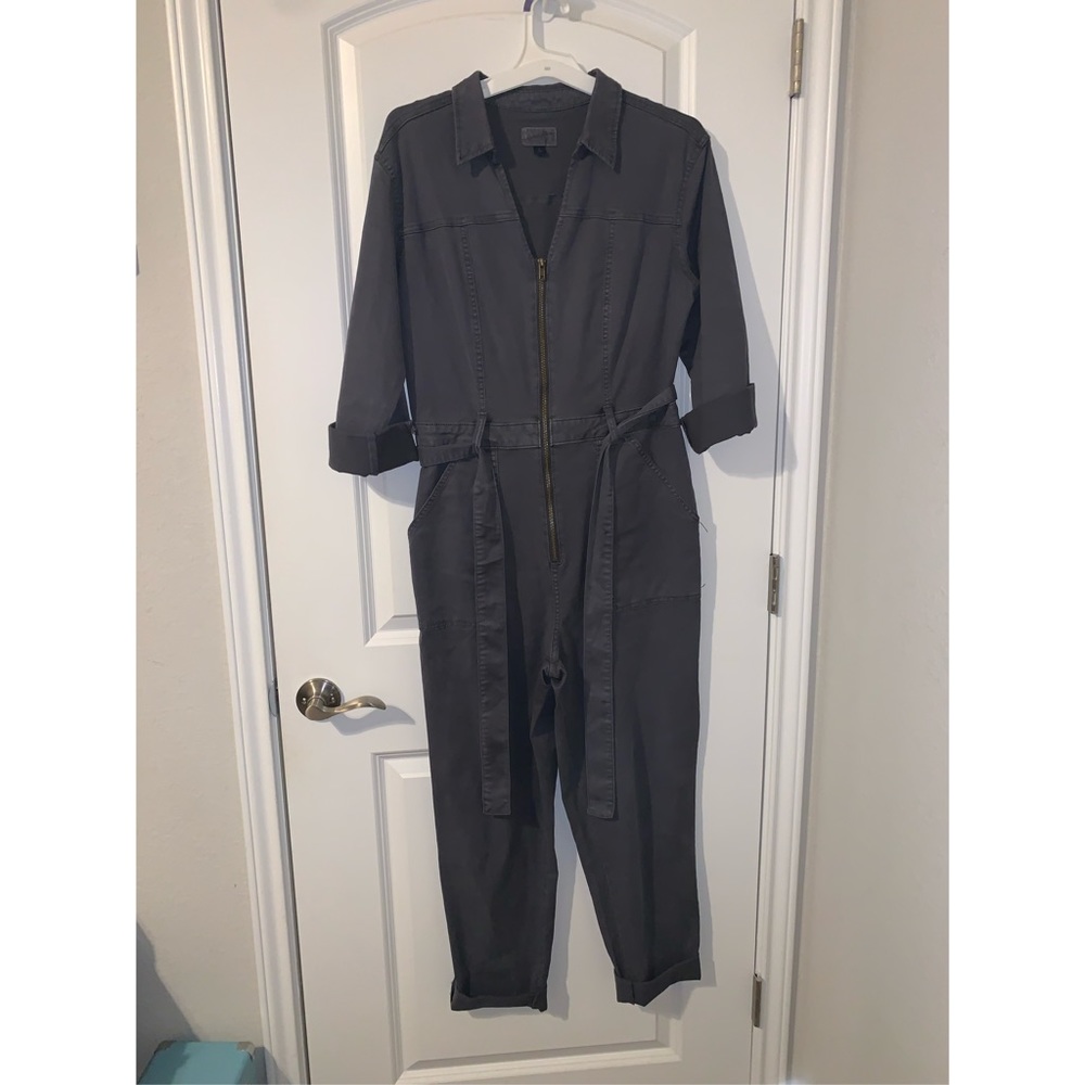 Women’s gray jumpsuit